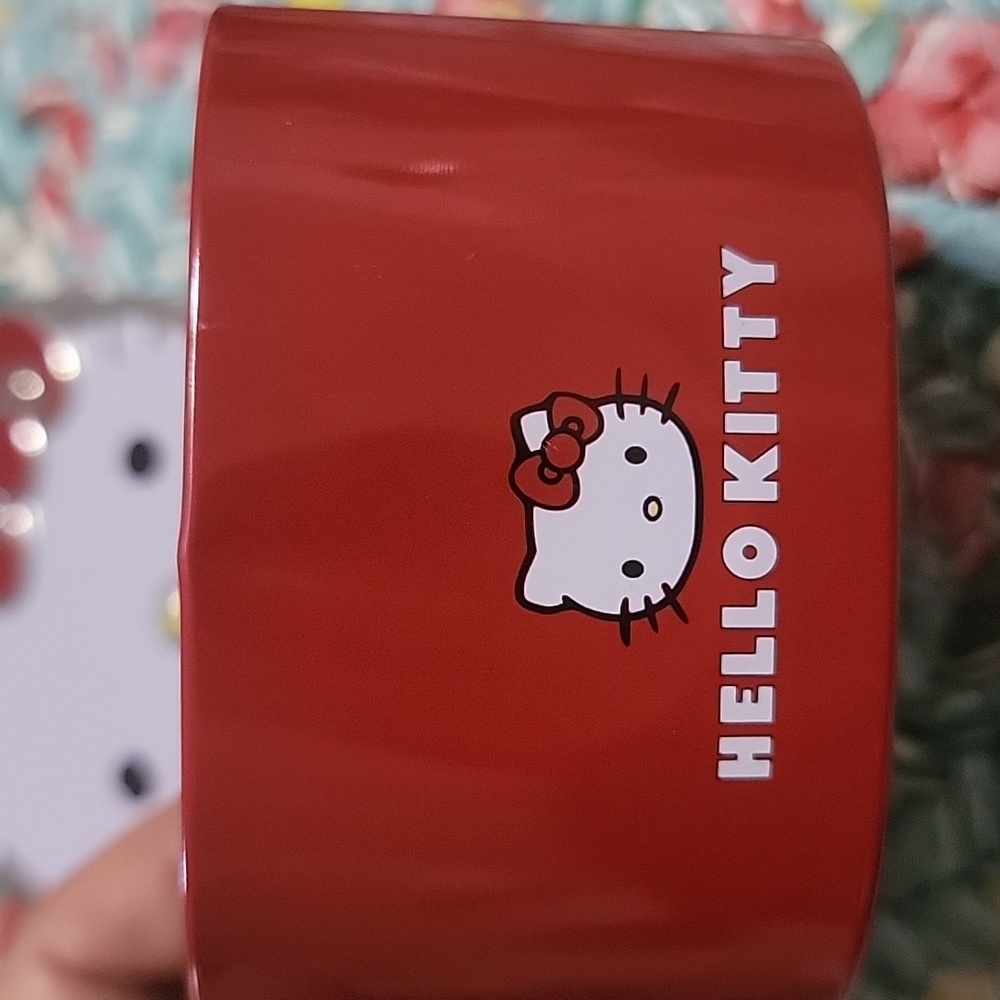 Hello Kitty - Picture 5 of 6